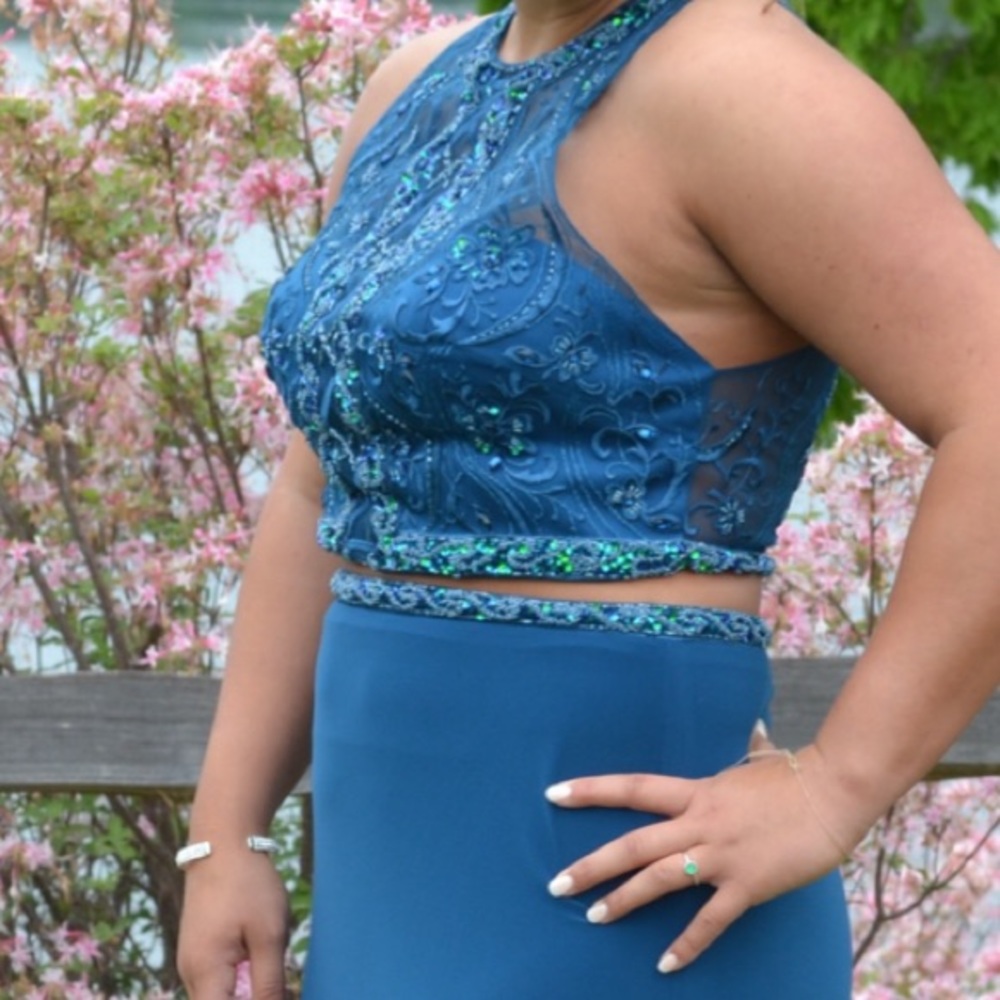 Prom dress